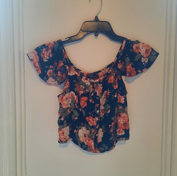 Abercrombie & Fitch Floral Crop Top - Picture 2 of 7